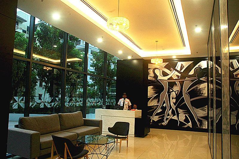 Tropicana Suite@Jalan Macalister George Town Exterior foto