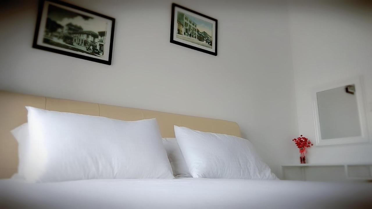 Tropicana Suite@Jalan Macalister George Town Exterior foto